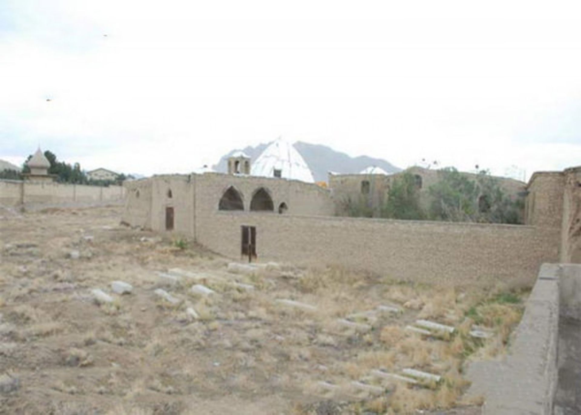 قبرستان پیربکران
