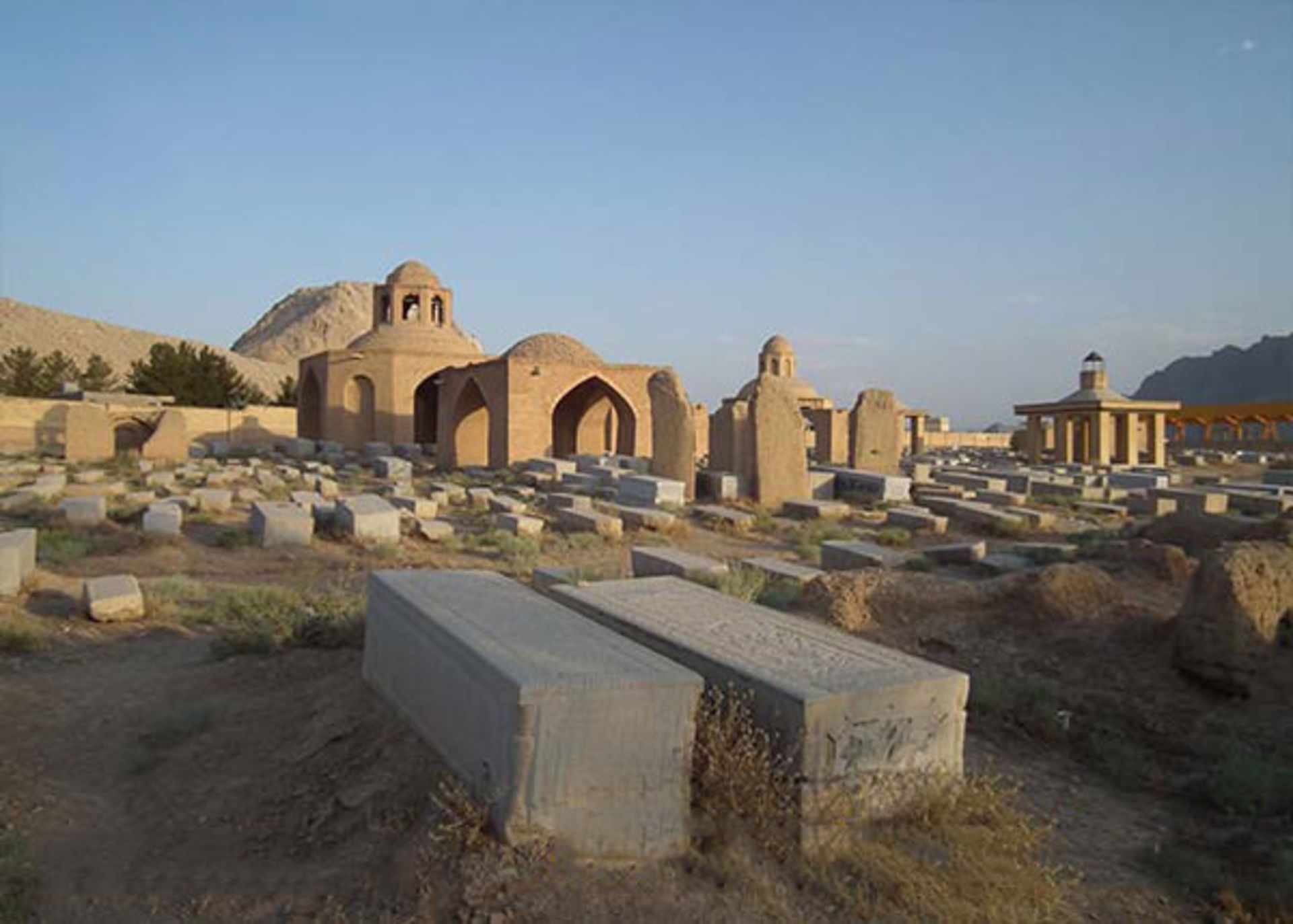 قبرستان پیربکران