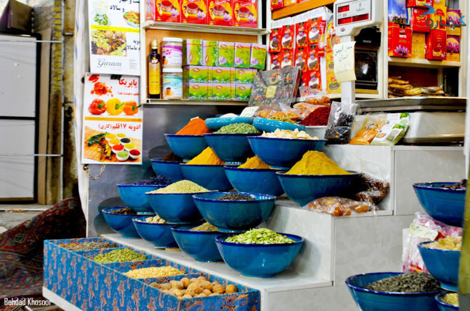 بازار وکیل
