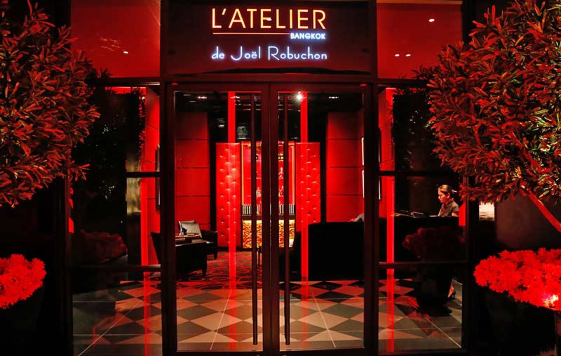 L'Ateliegkor de Joel Robuchon Bank 