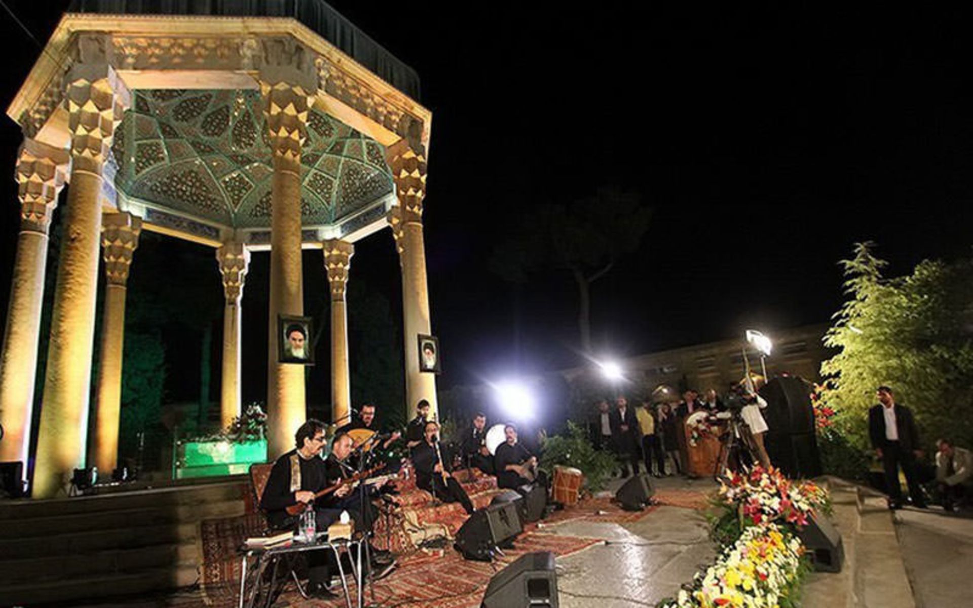 مراسم روز حافظ