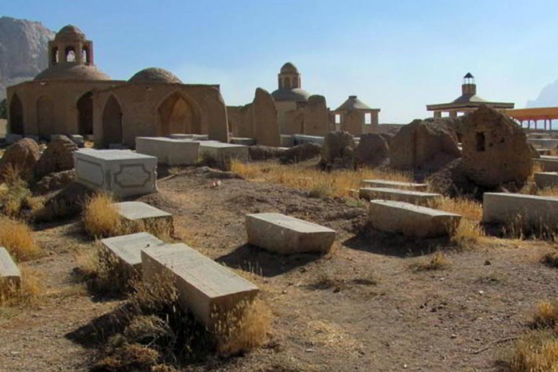 قبرستان پیربکران