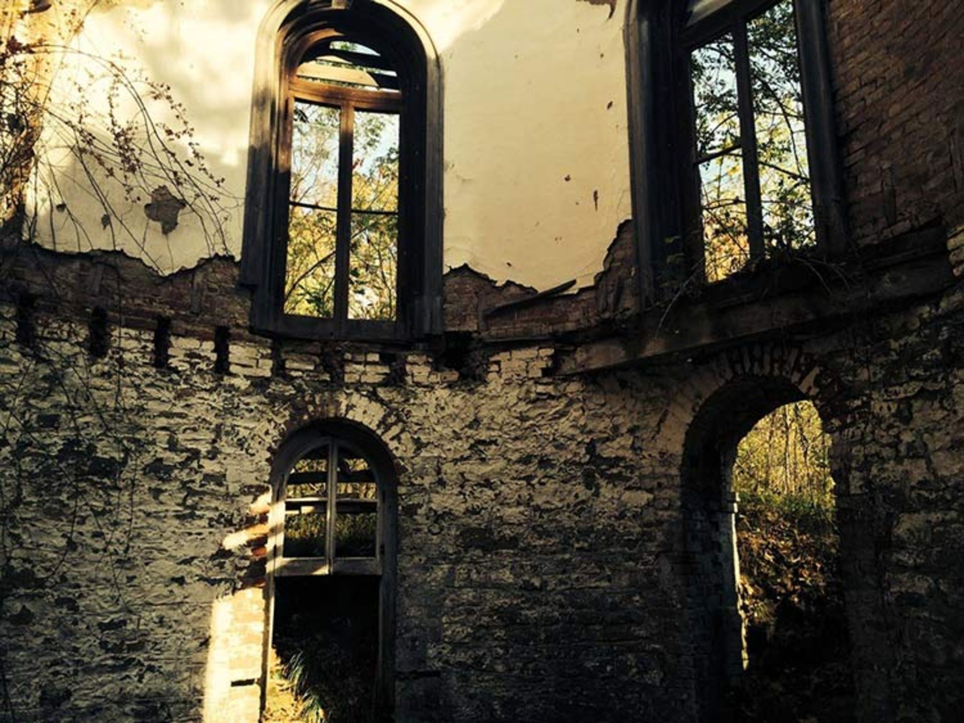 عمارت تاریخی و متروکه ویندکلف