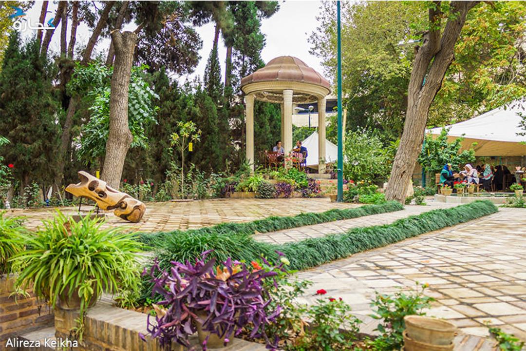 معماری خیابان جمهوری