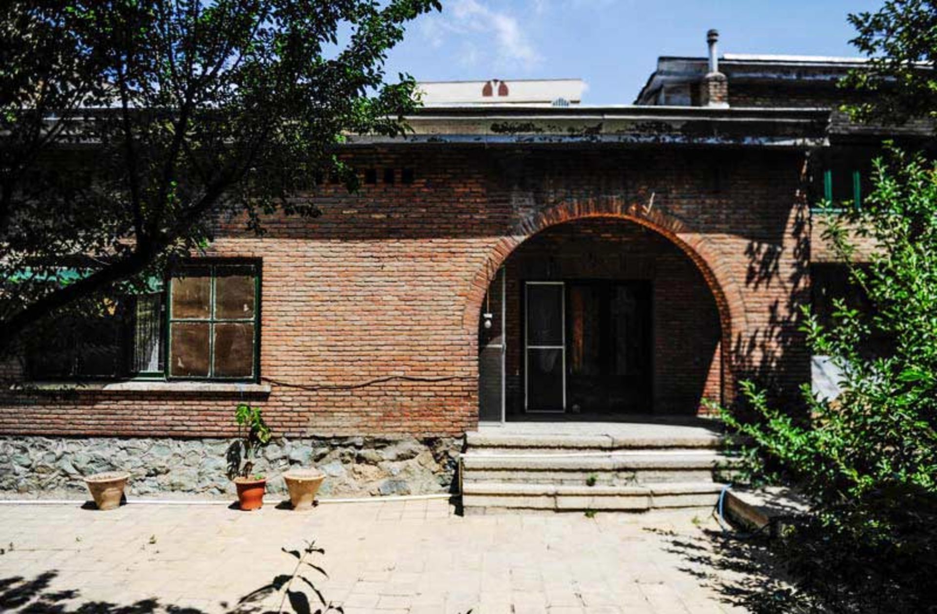 خانه سیمی دانشور