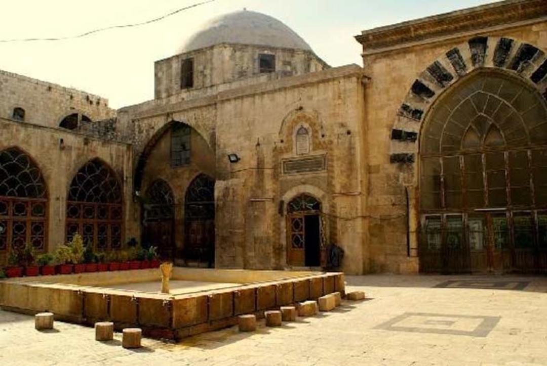 مدرسه الحلاویه حلب