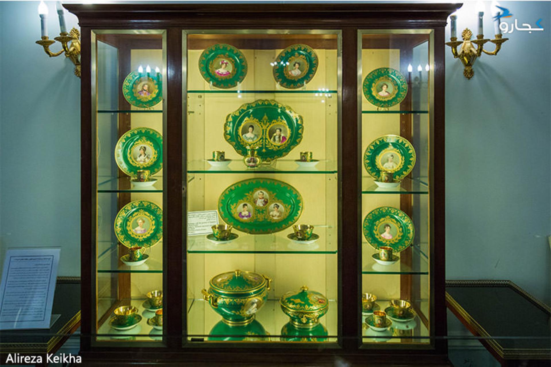 ظروف سلطنتی و تاریخی