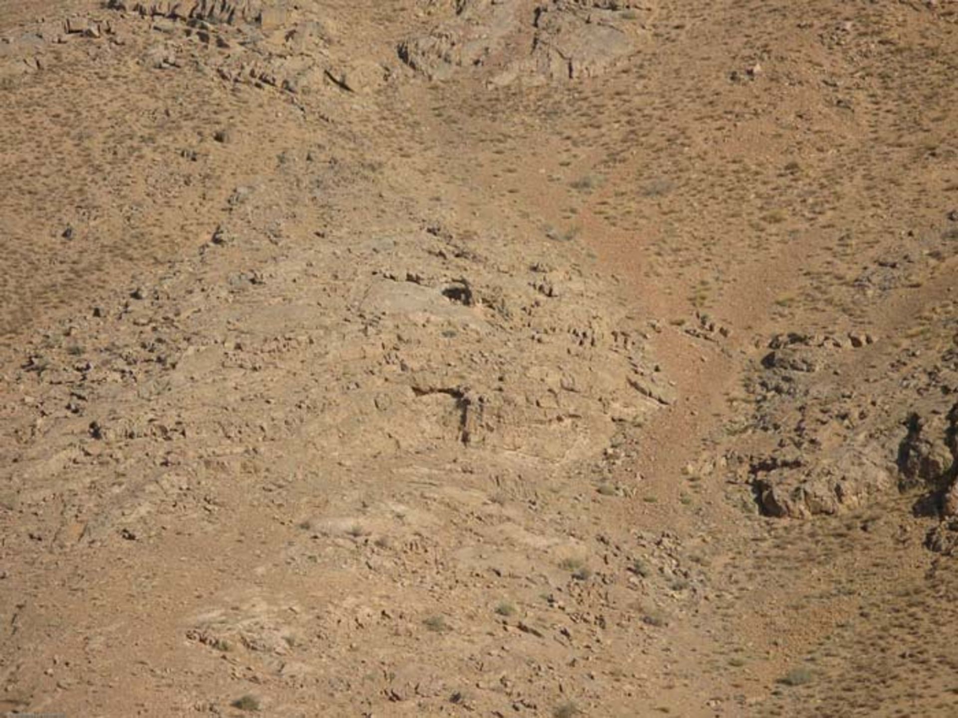 غارهای انجدان