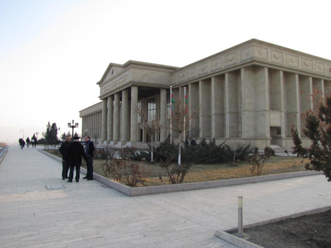 مقبره حسین جاوید نخجوان