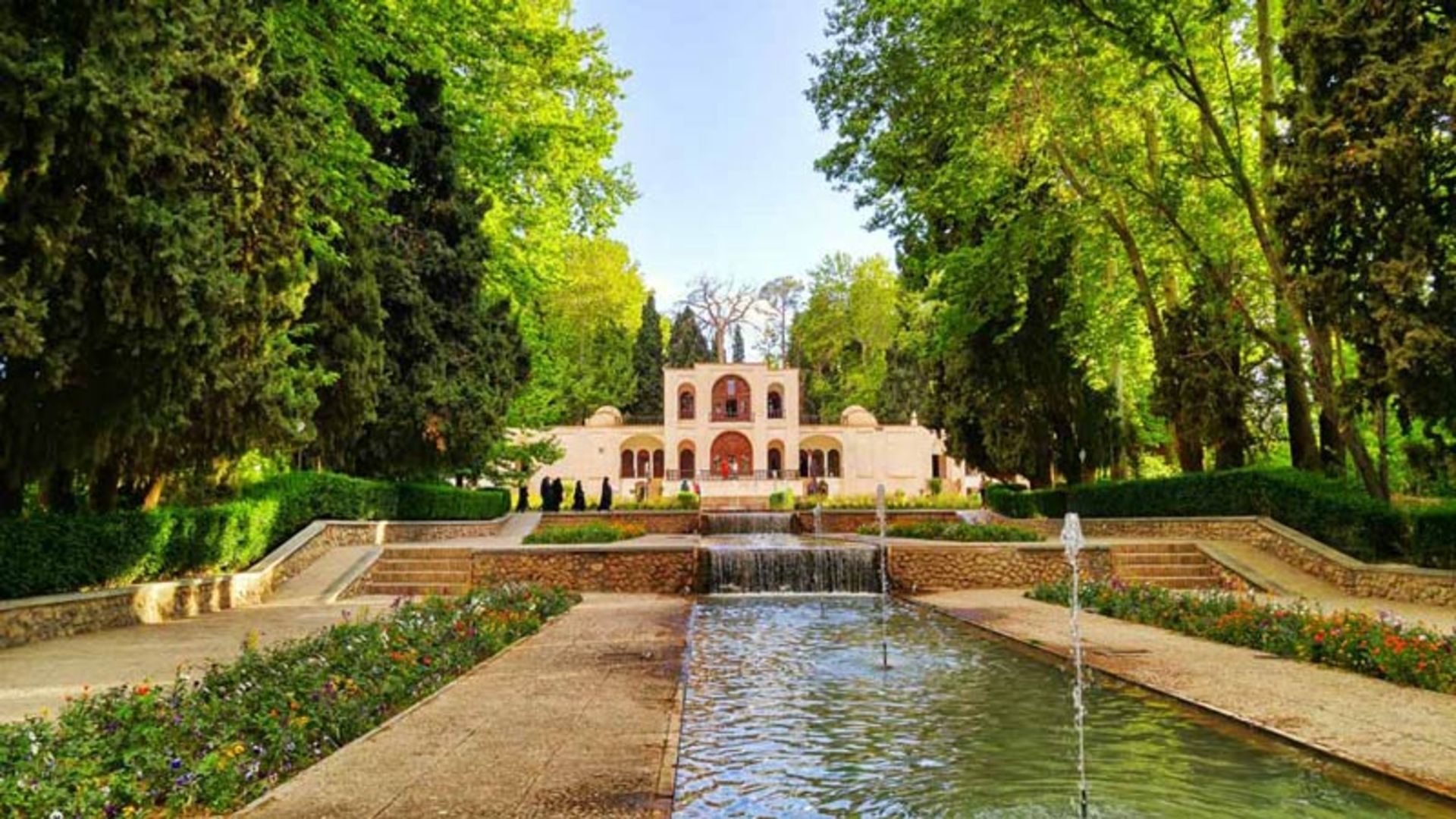 یلدای عکاسباشی