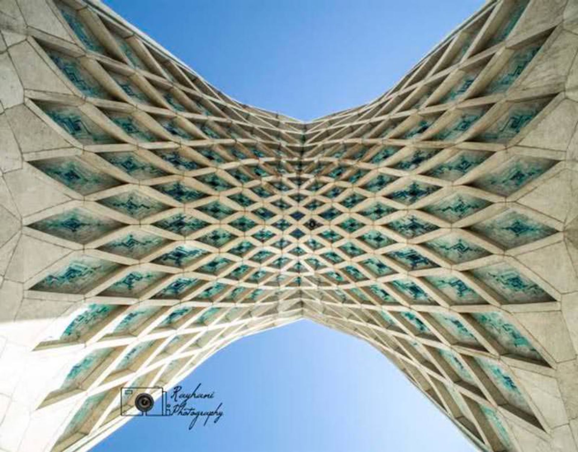 یلدای عکاسباشی