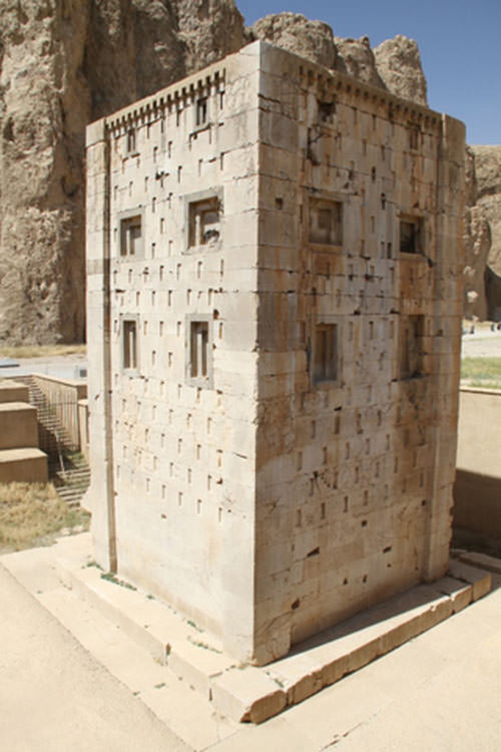 کعبه زرتشت