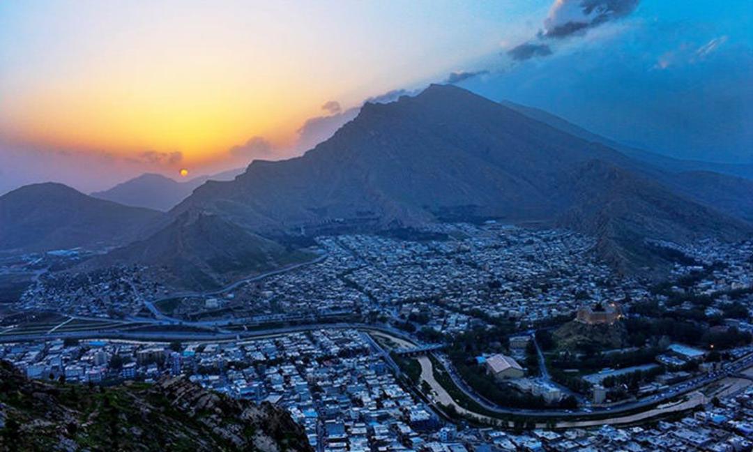 بام لرستان