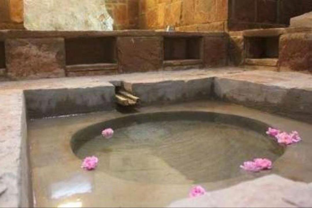 حمام خانعلی 