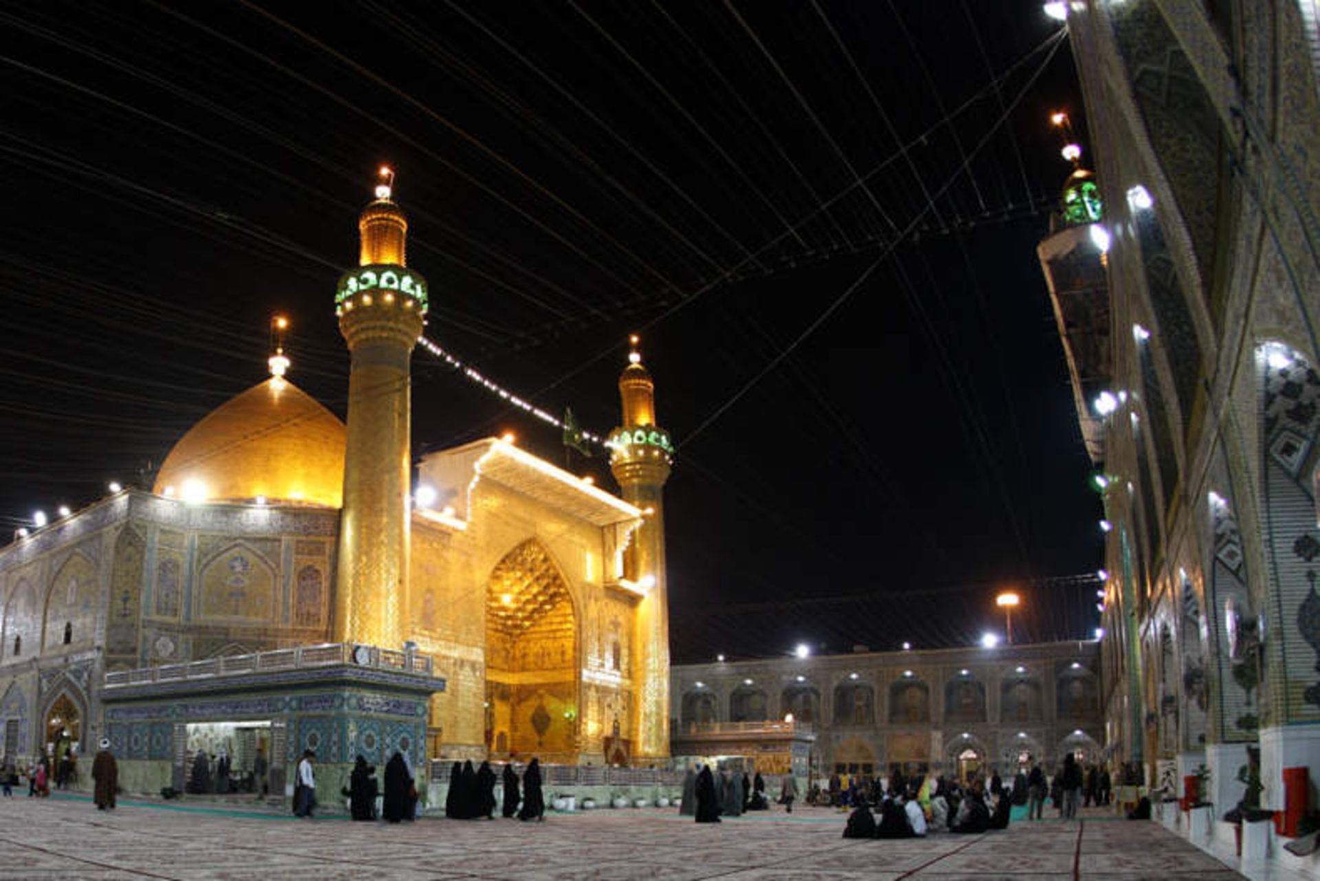 عتبات عالیات
