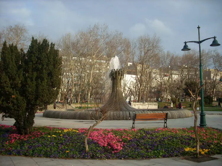 تقسیم گزی