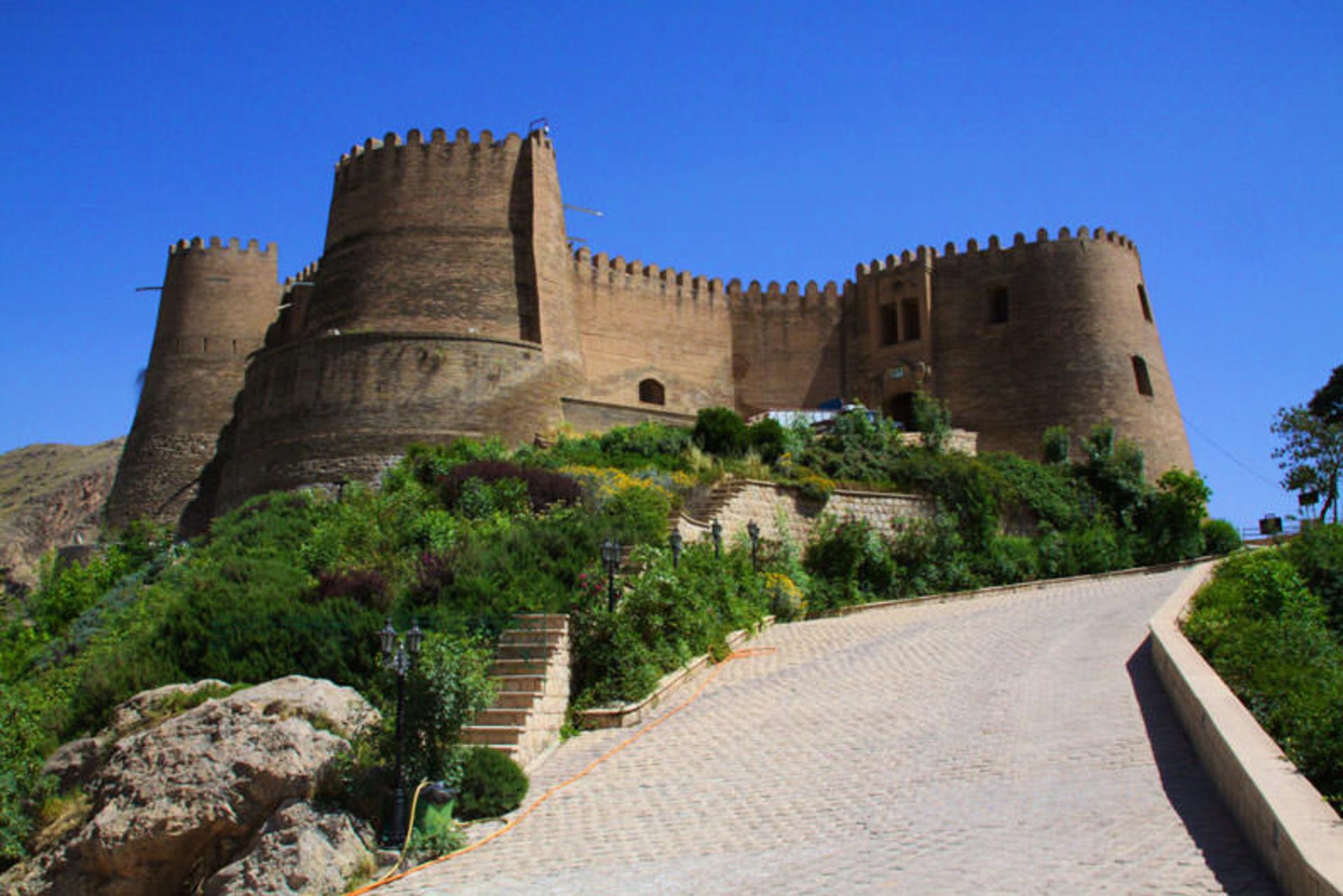 قلعه فلک‌الافلاک