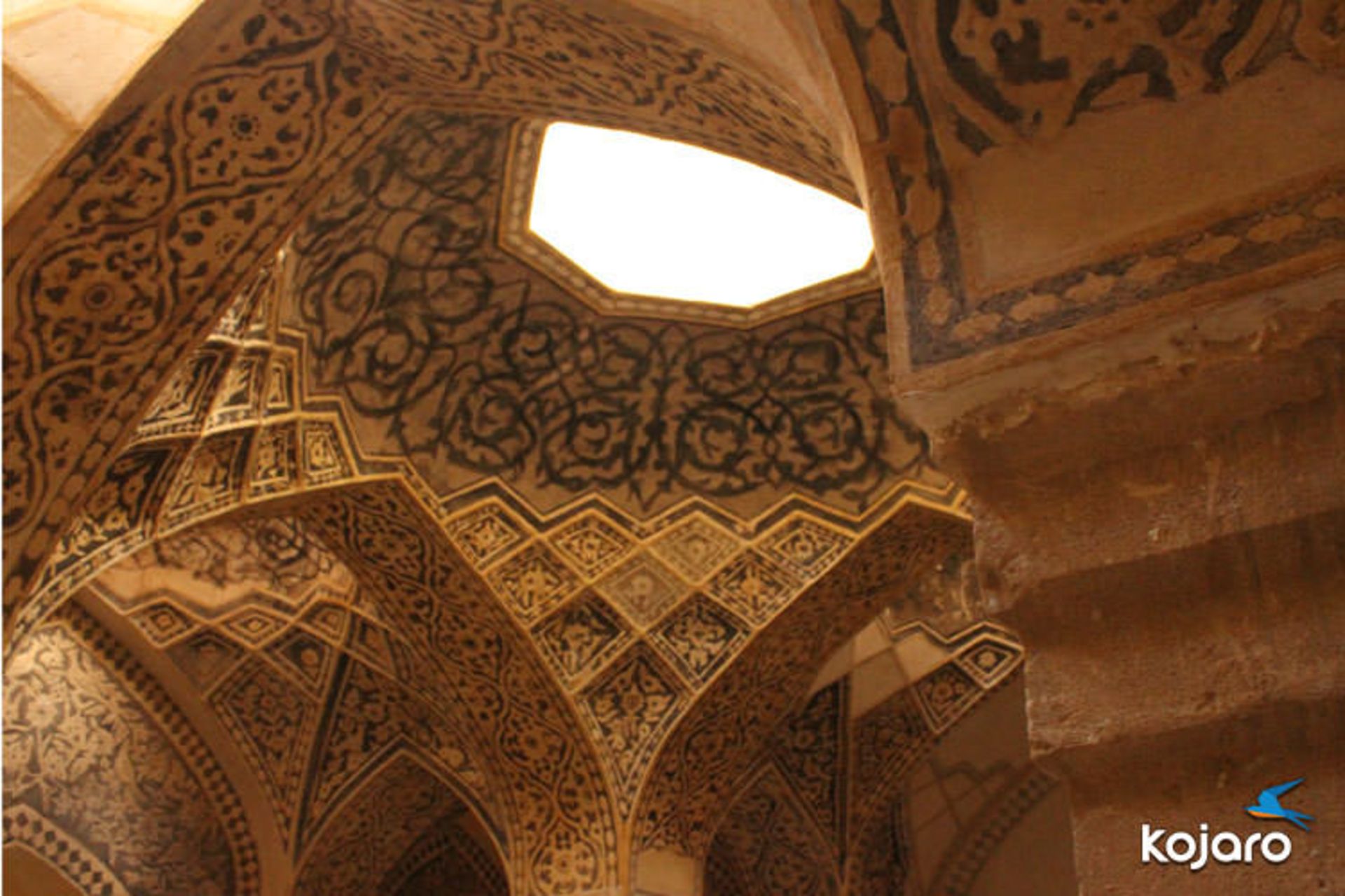 inside-baagh-neshaat