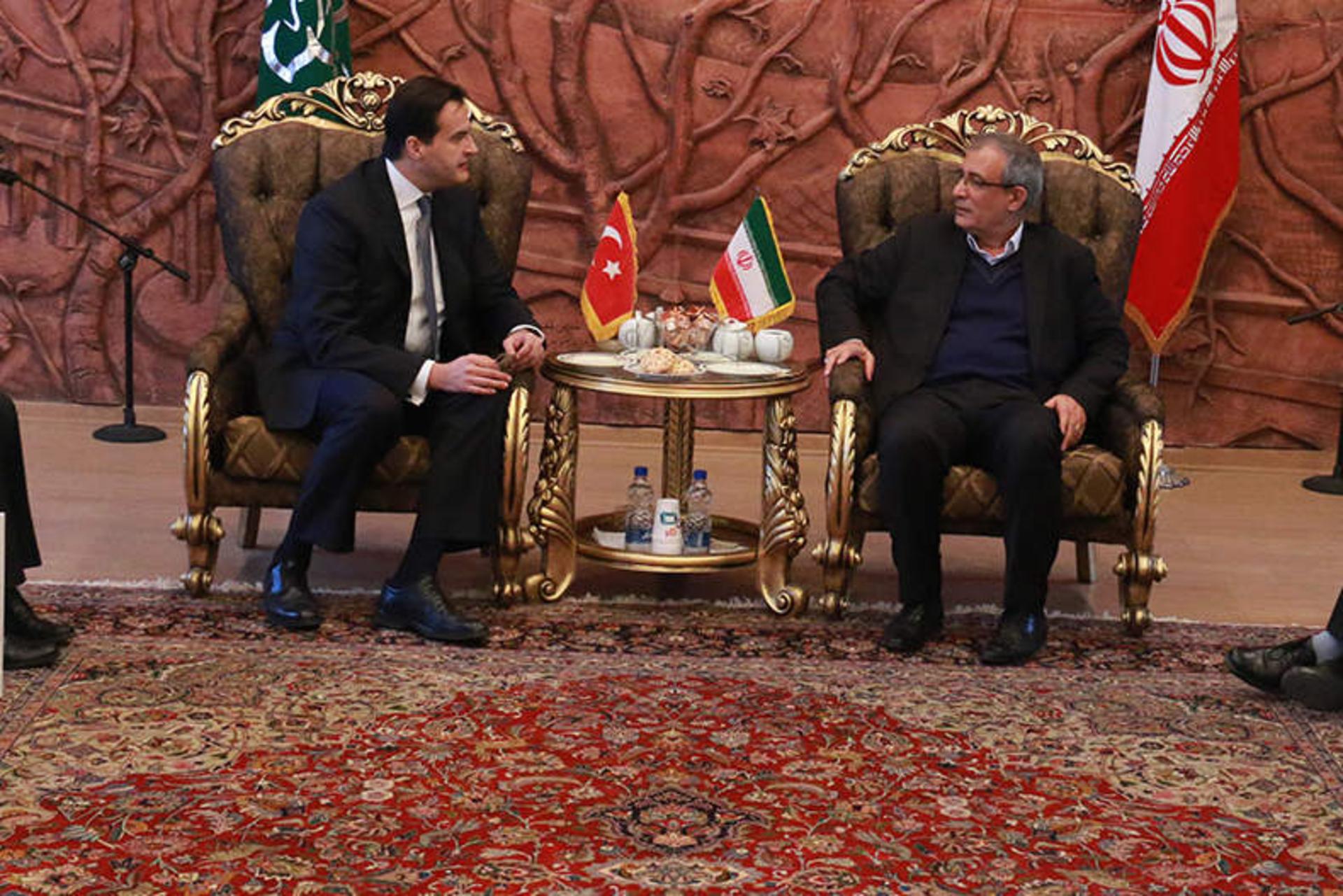 روابط گردشگری ایران و ترکیه