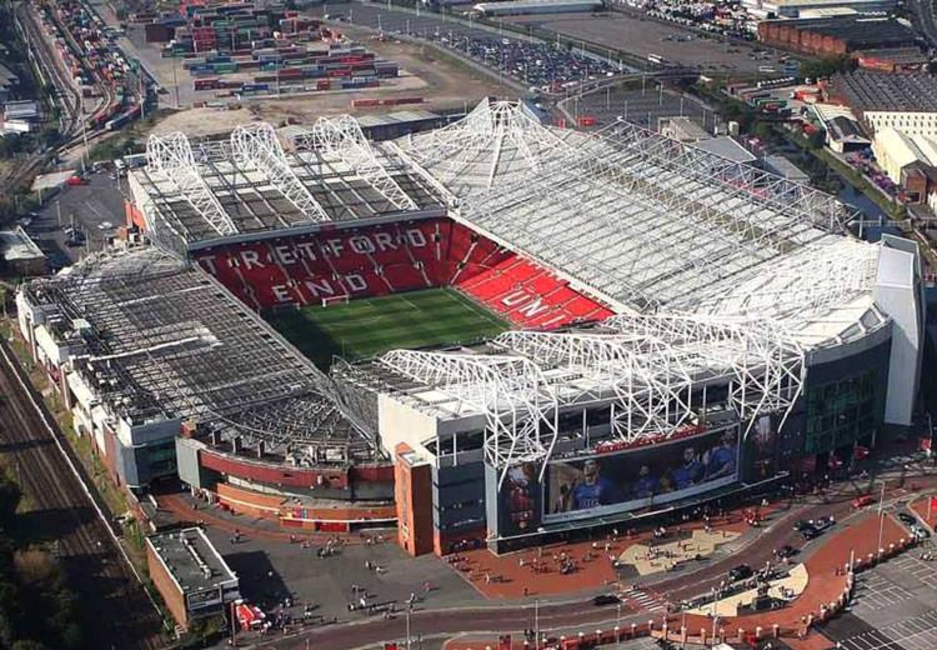 manutd-aerial