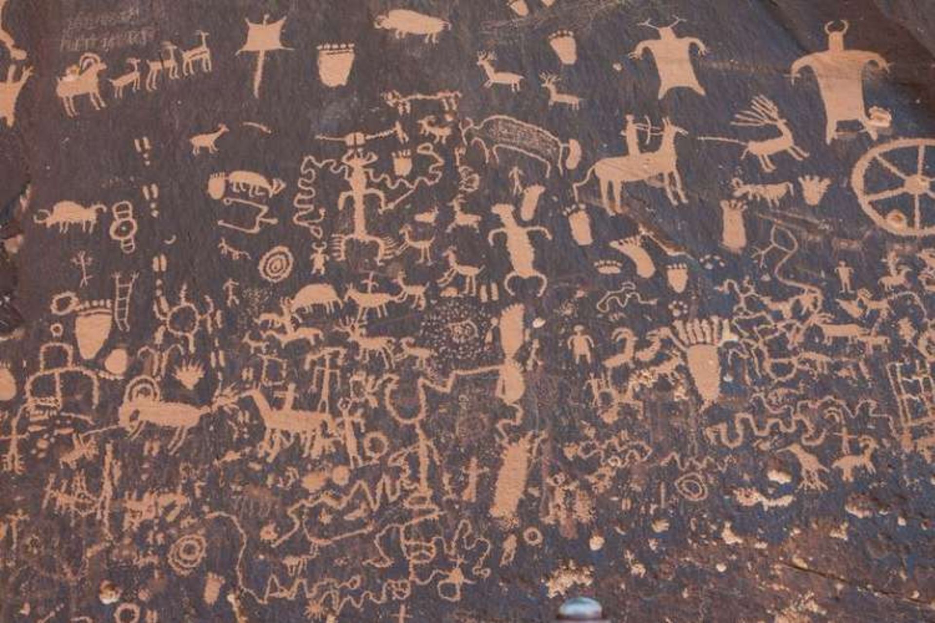 صخره ی روزنامه