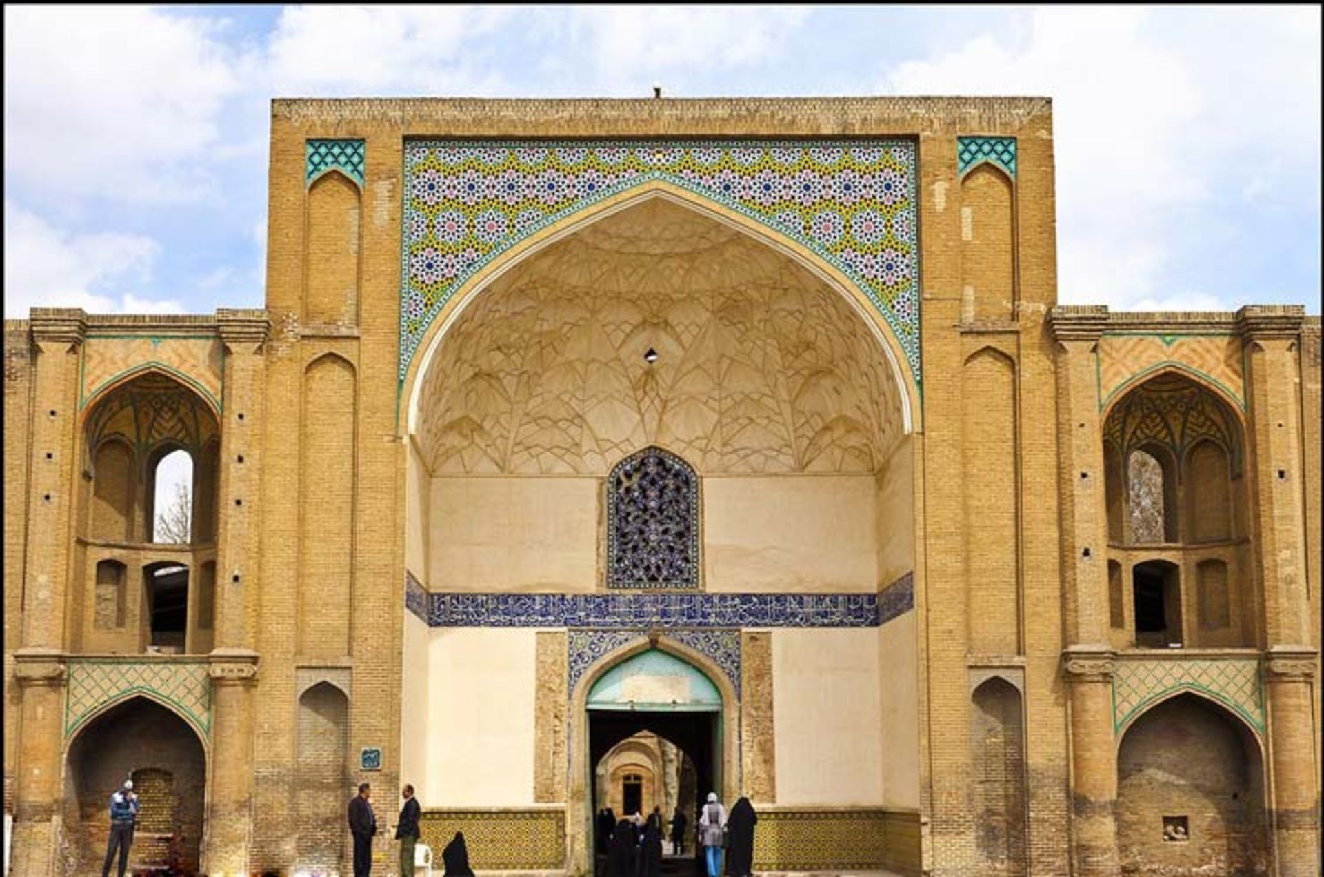 سر در عالی قاپو