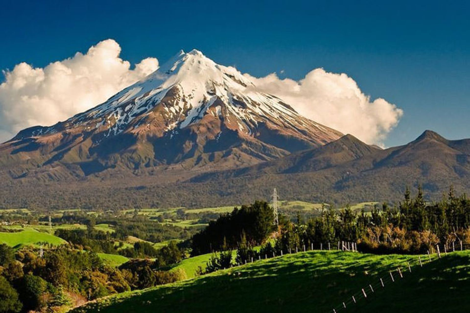 Mount-Taranaki