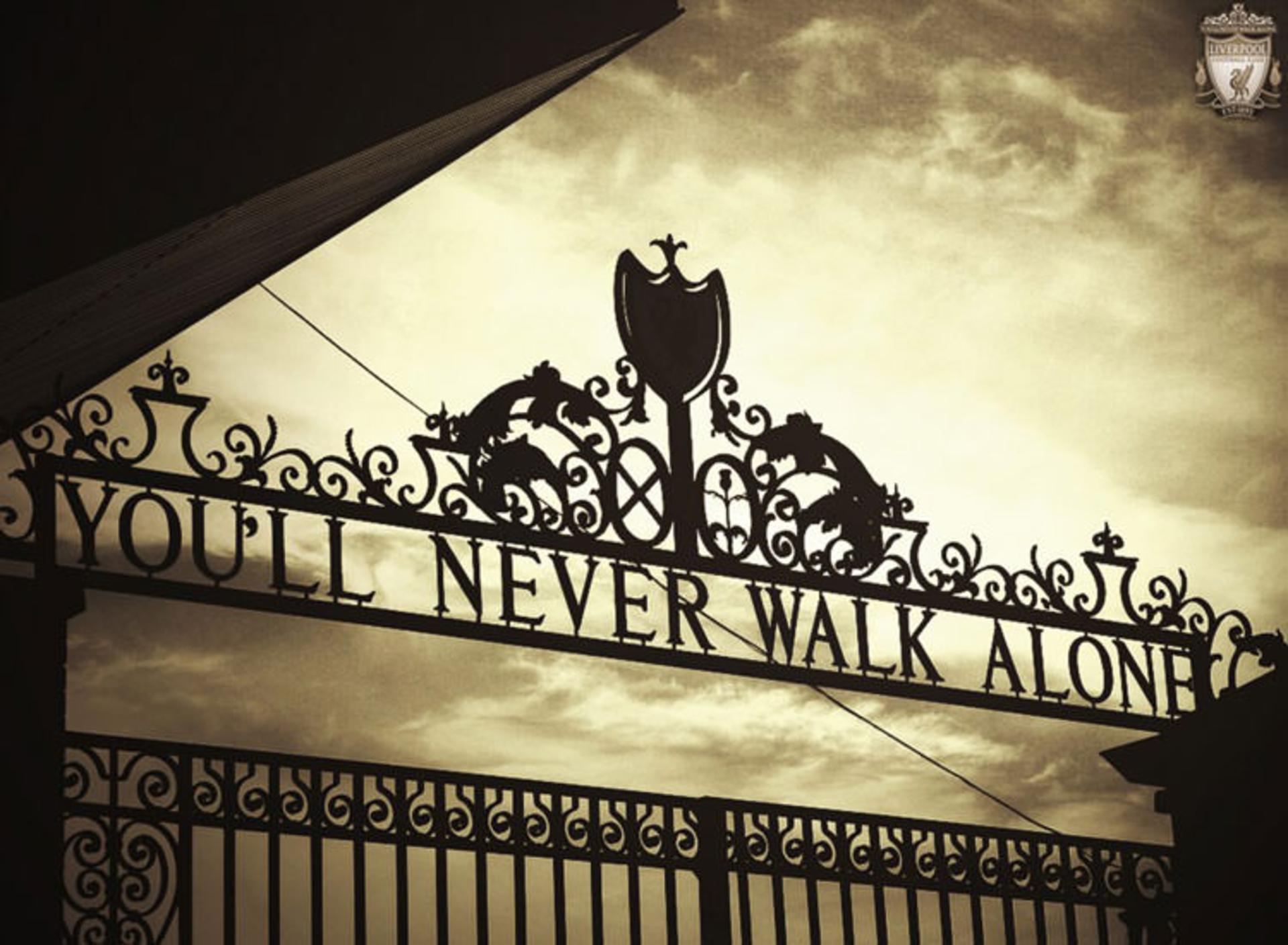 shankly-gates-anfield