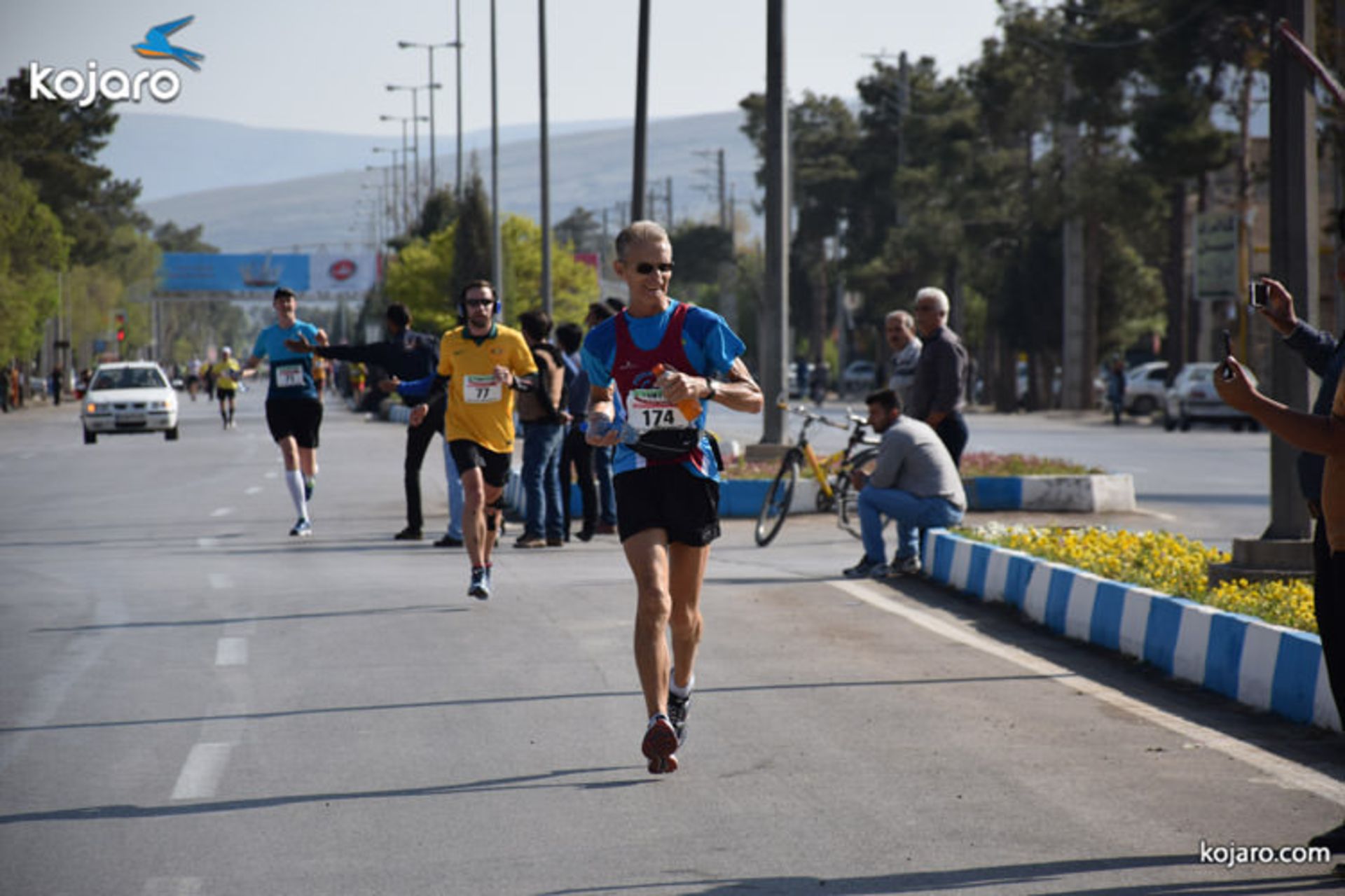 iran-marathon-runners1