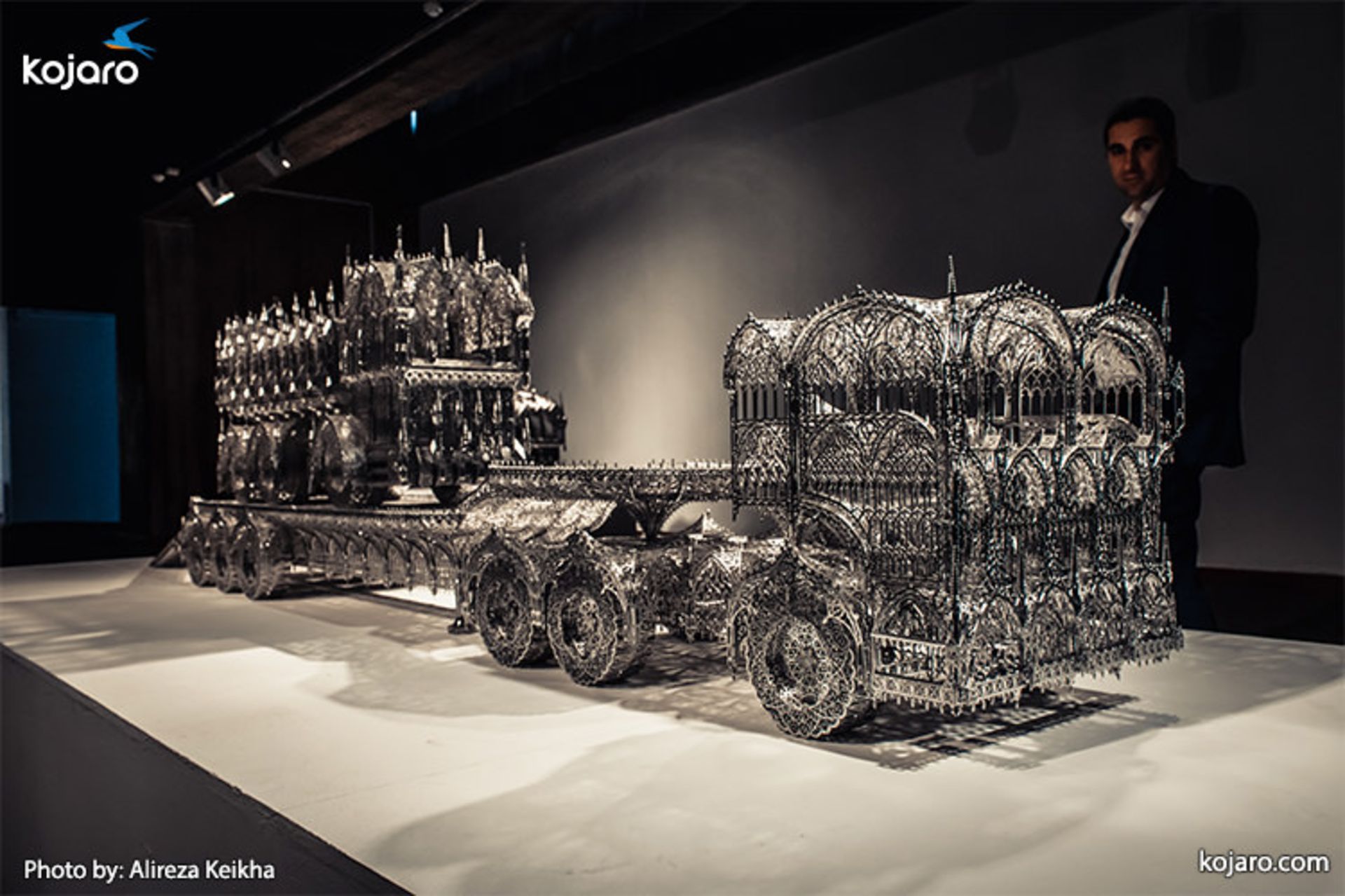 wim-delvoye-tehran-exhibition