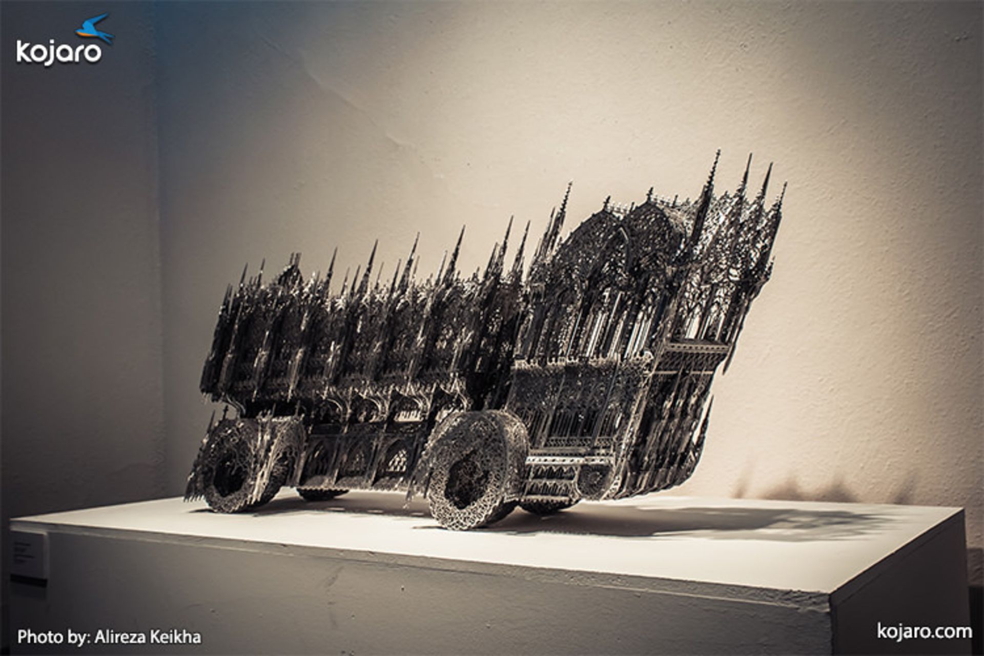 wim-delvoye-exhibition-tehran
