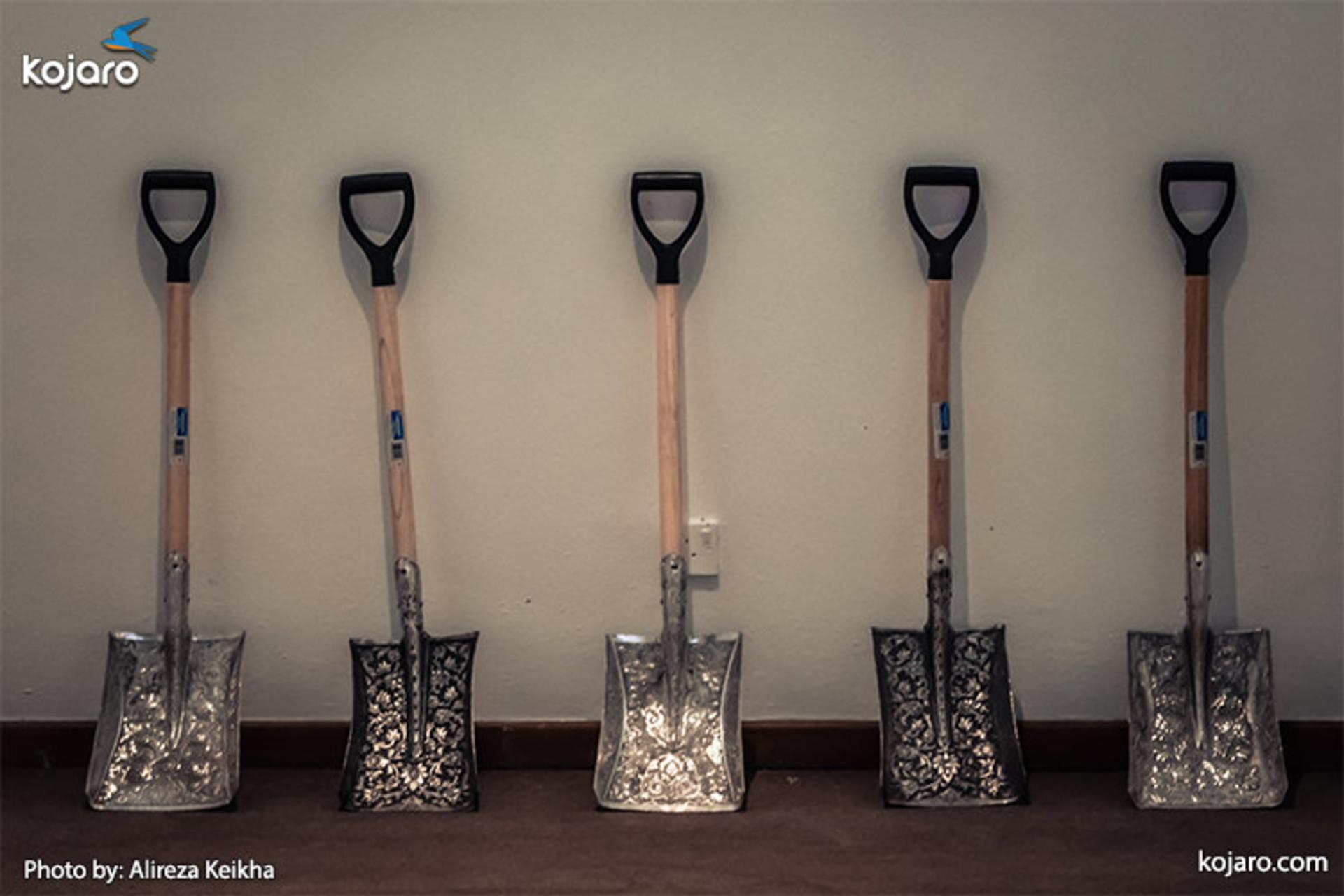 wim-delvoye-exhibition-tehran