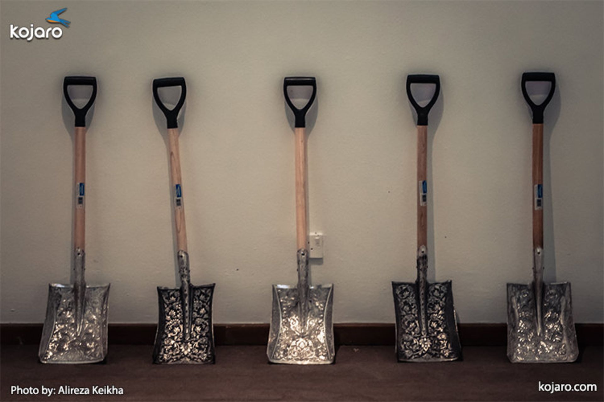 wim-delvoye-exhibition-tehran