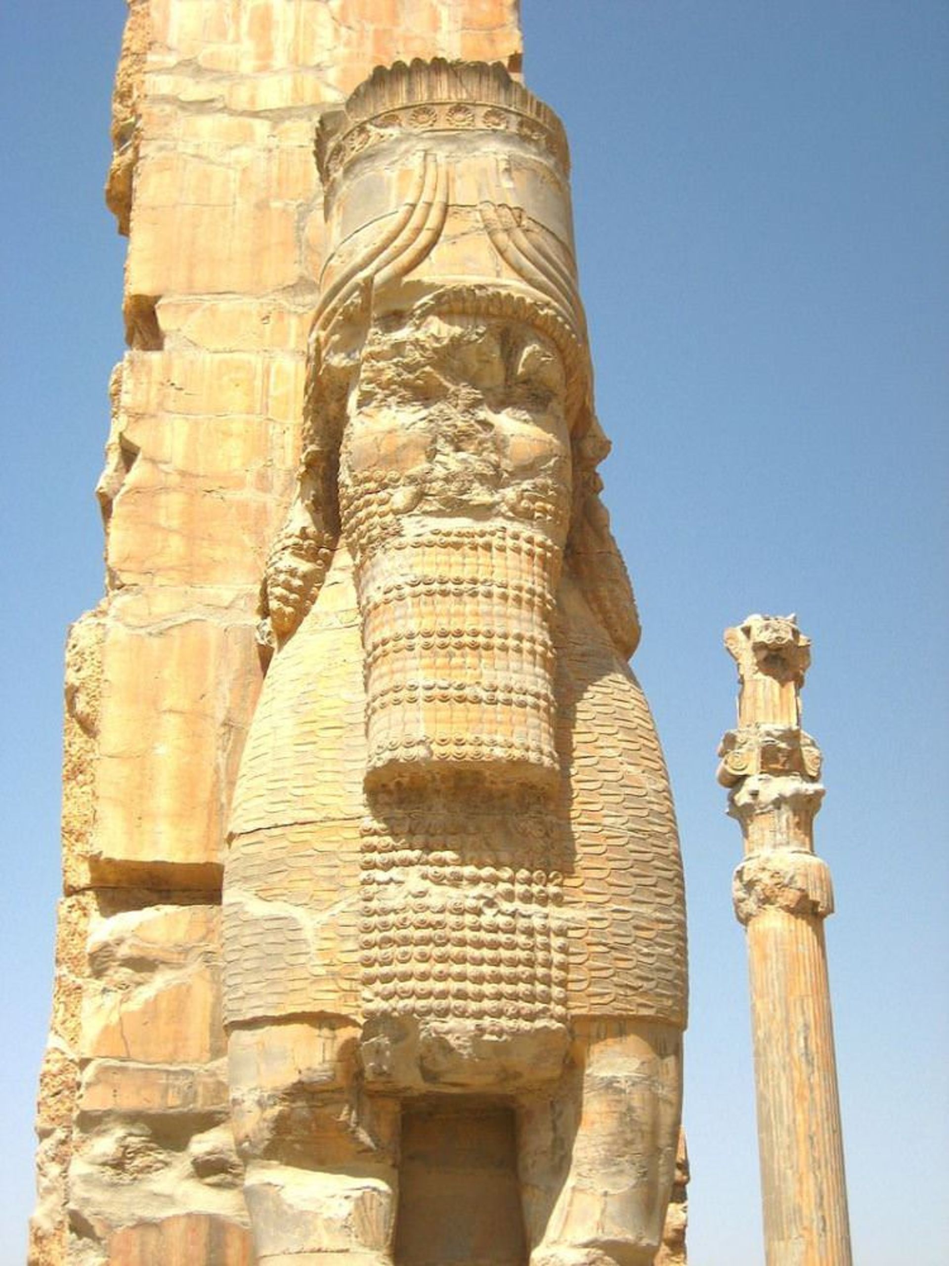 کاخ دروازه همه ملل