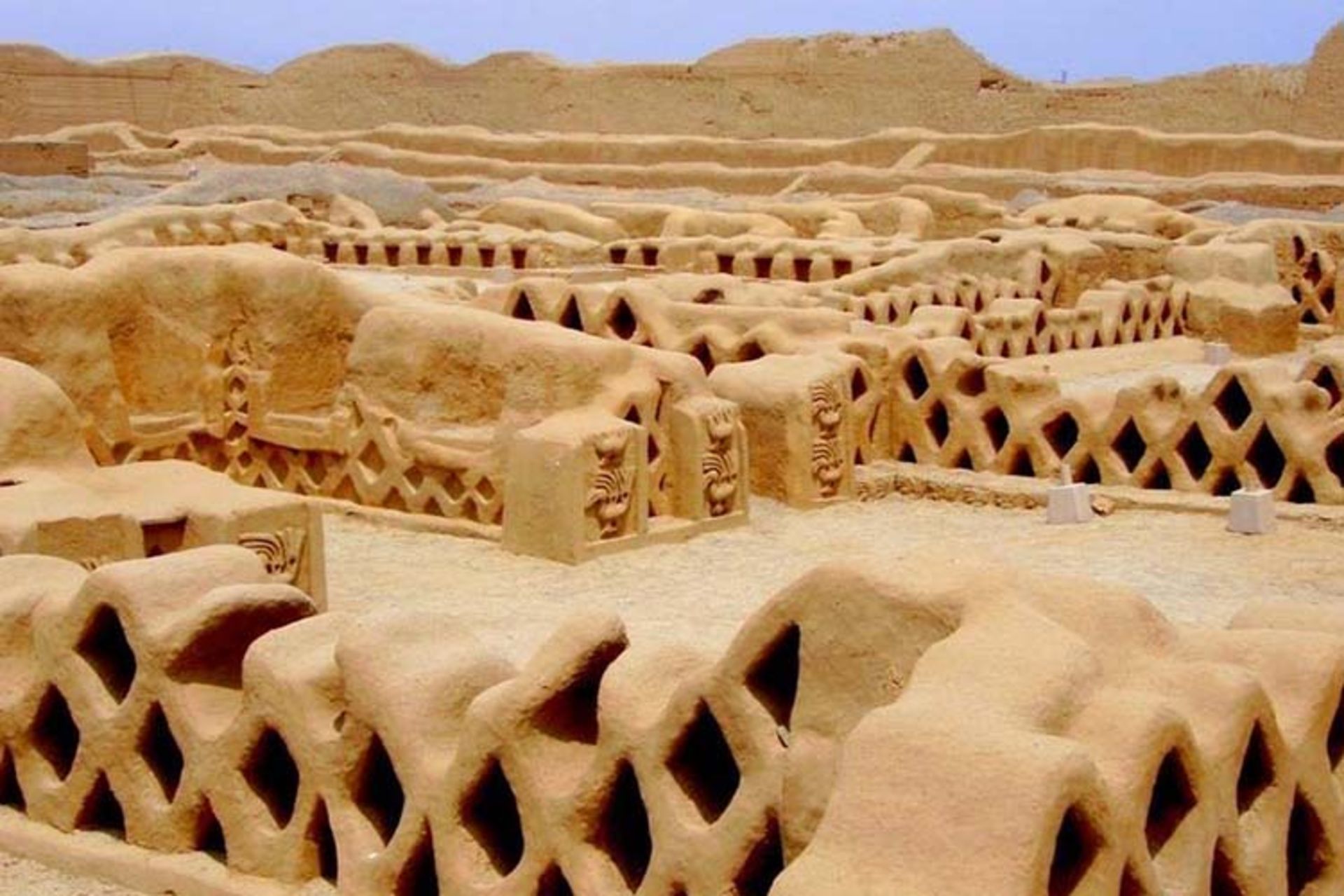 چان چان؛ بزرگترین شهر خشتی جهان