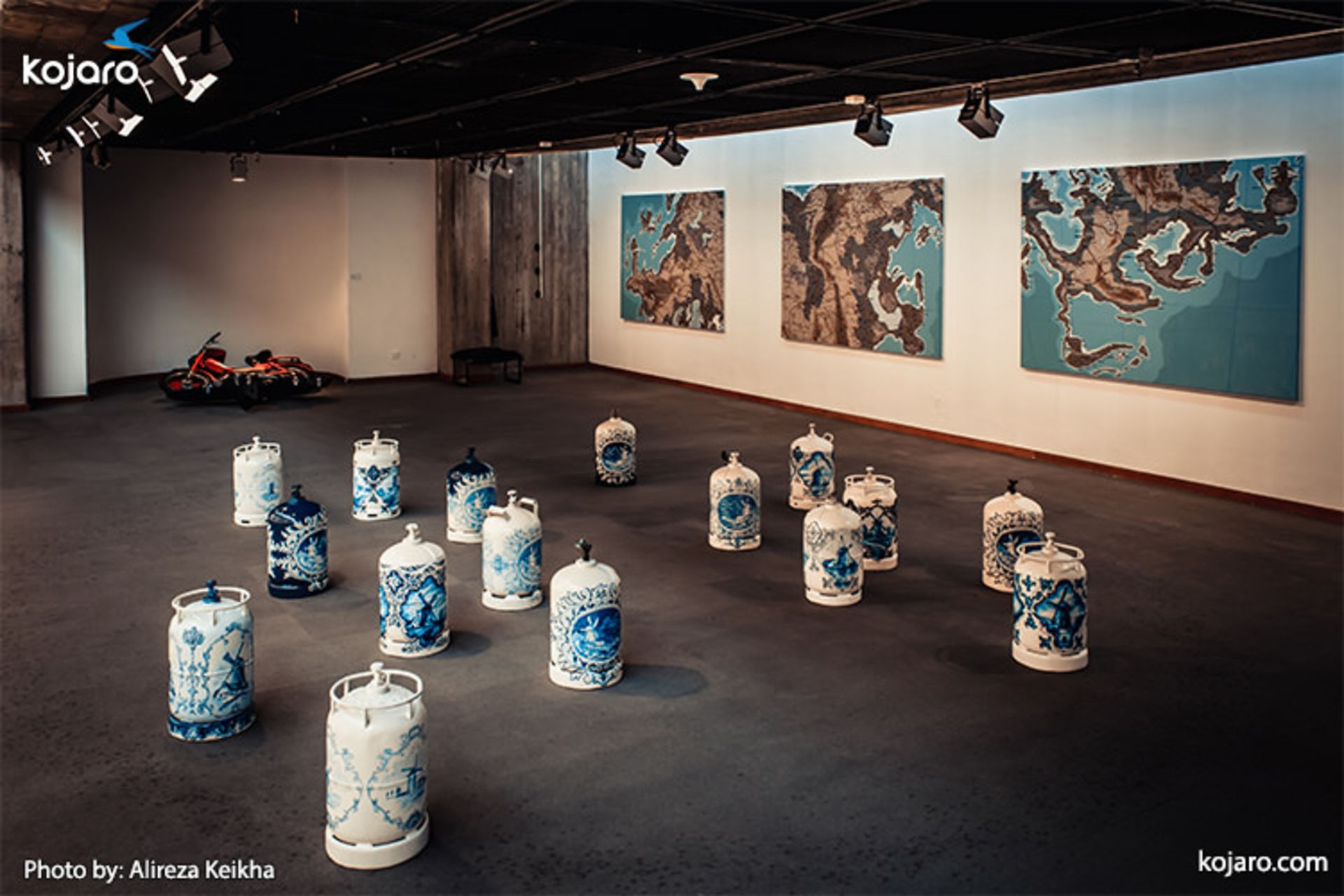wim-delvoye-tehran-exhibition