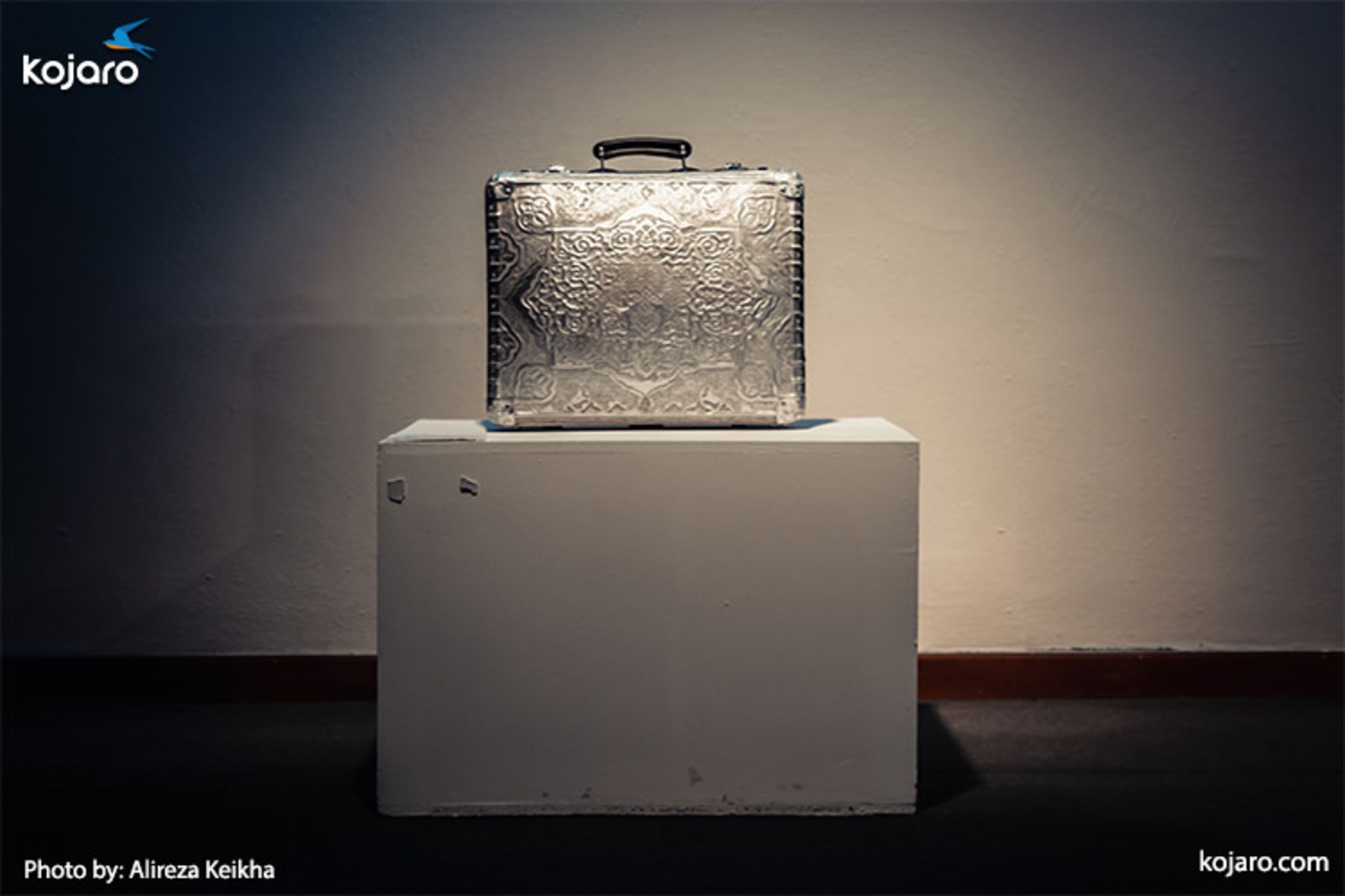wim-delvoye-tehran-exhibition