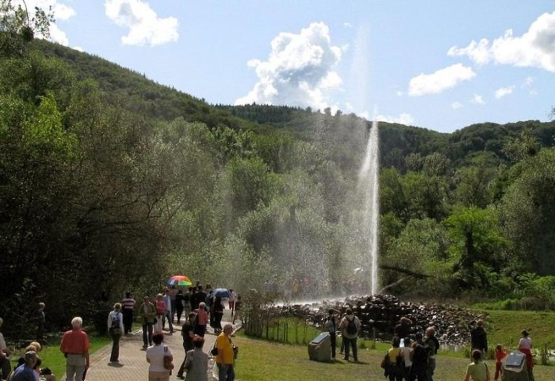 آبفشان