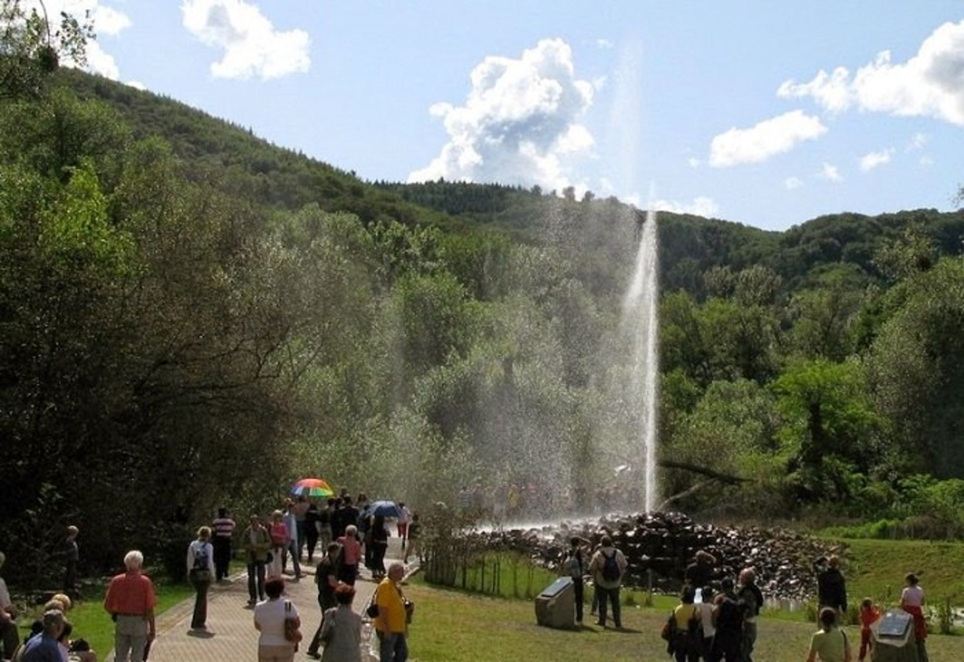 آبفشان