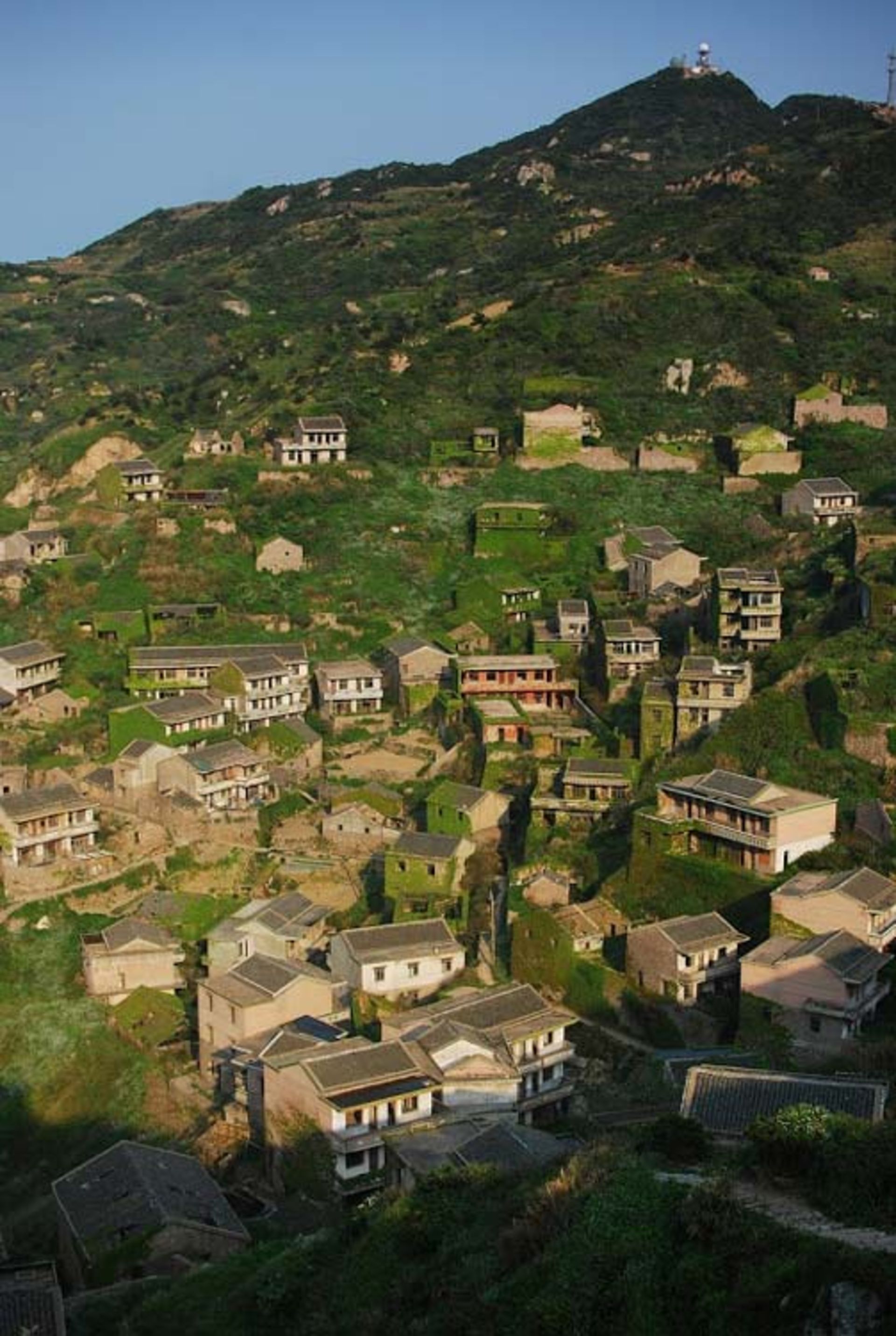 روستای متروکه ماهیگیری جزیره قوکی ۴