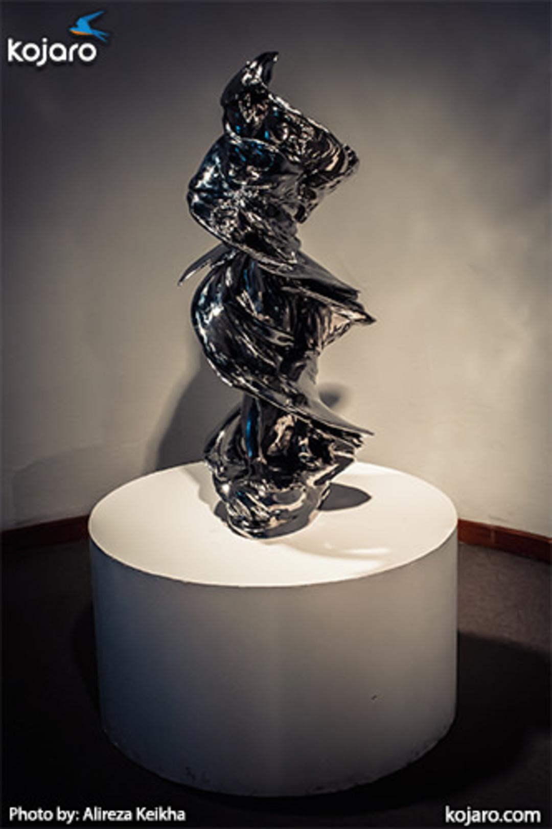 wim-delvoye-tehran-exhibition