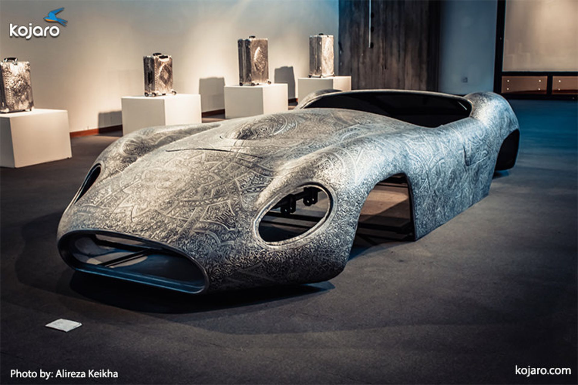 wim-delvoye-exhibition-tehran