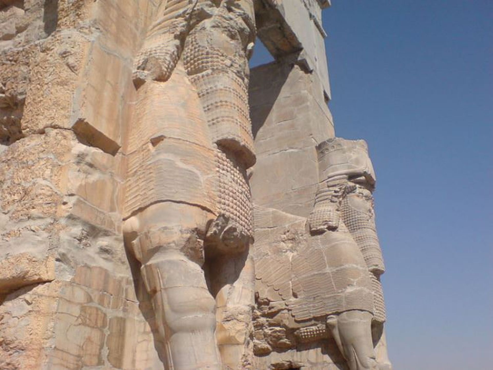 کاخ دروازه همه ملل