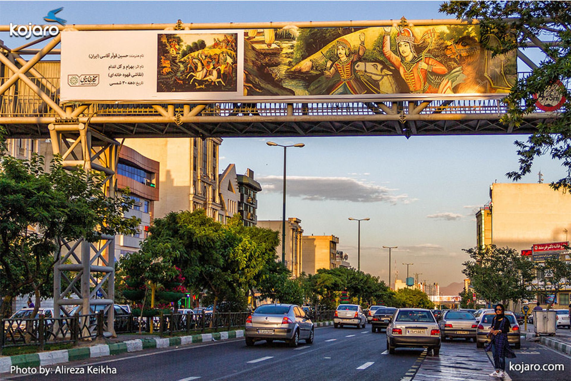 tehran-one-big-art-gallery
