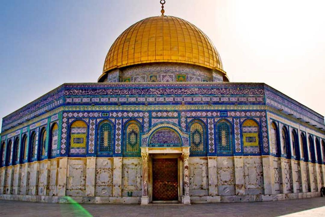 بناهای نمادین در قدیمی‌ترین شهرهای جهان