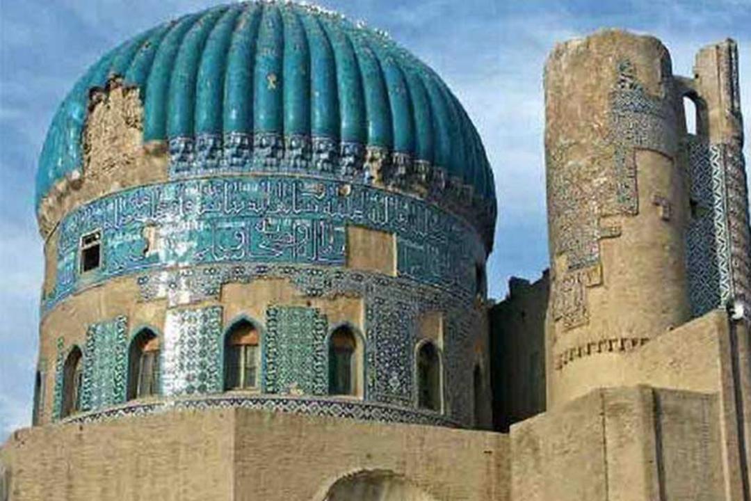 بناهای نمادین در قدیمی‌ترین شهرهای جهان