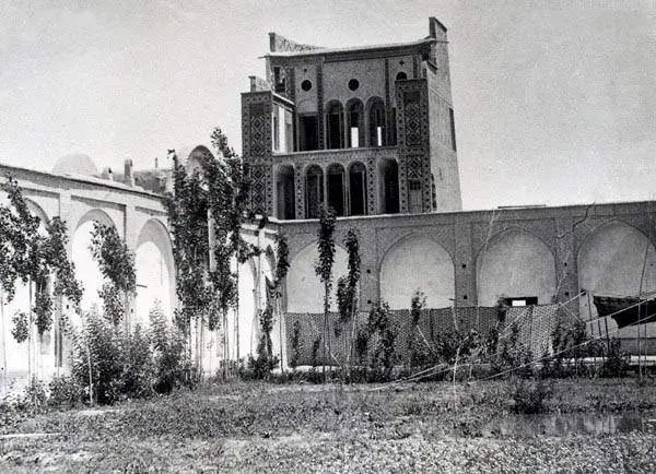 ارگ قدیم اراک