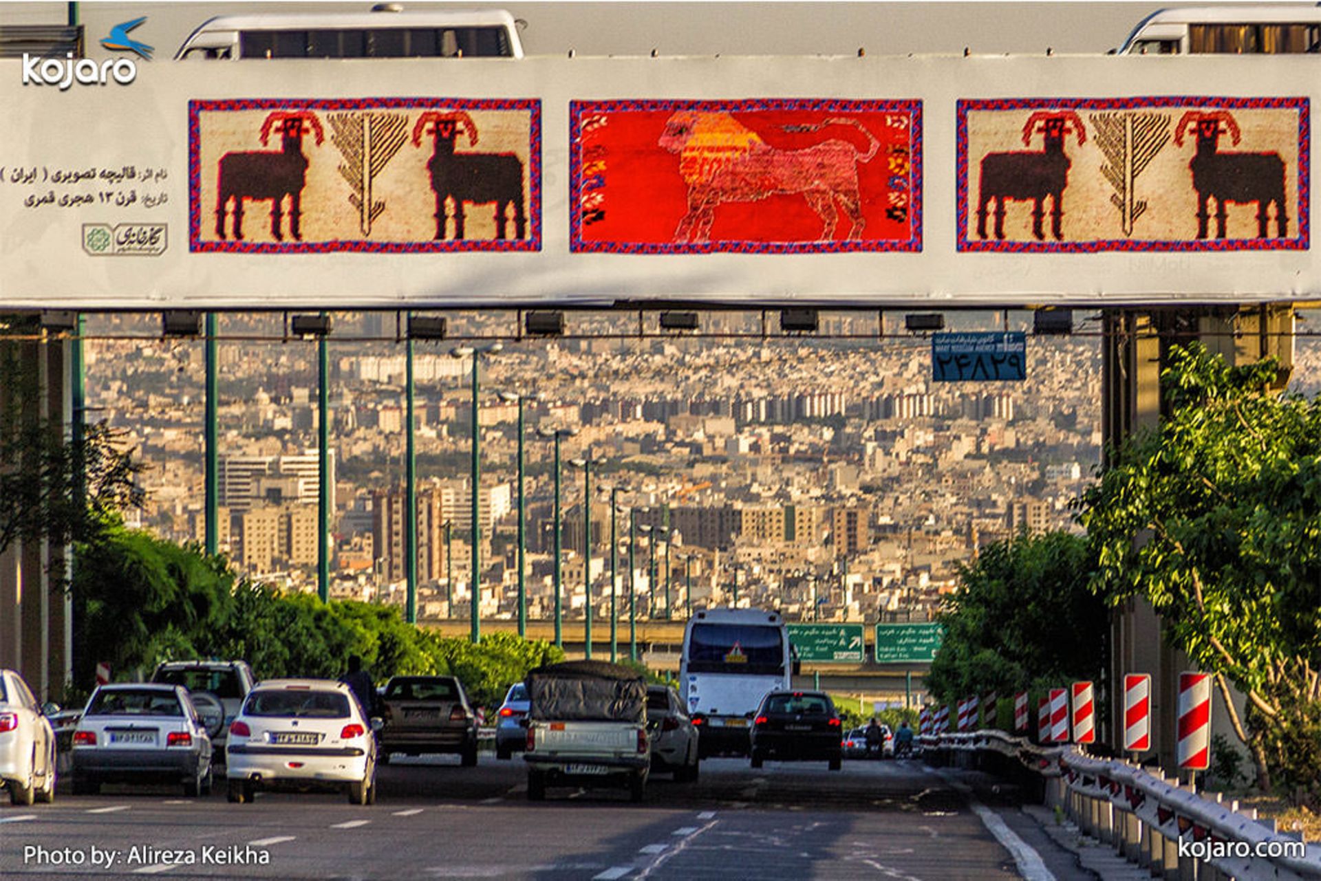 tehran-one-big-art-gallery