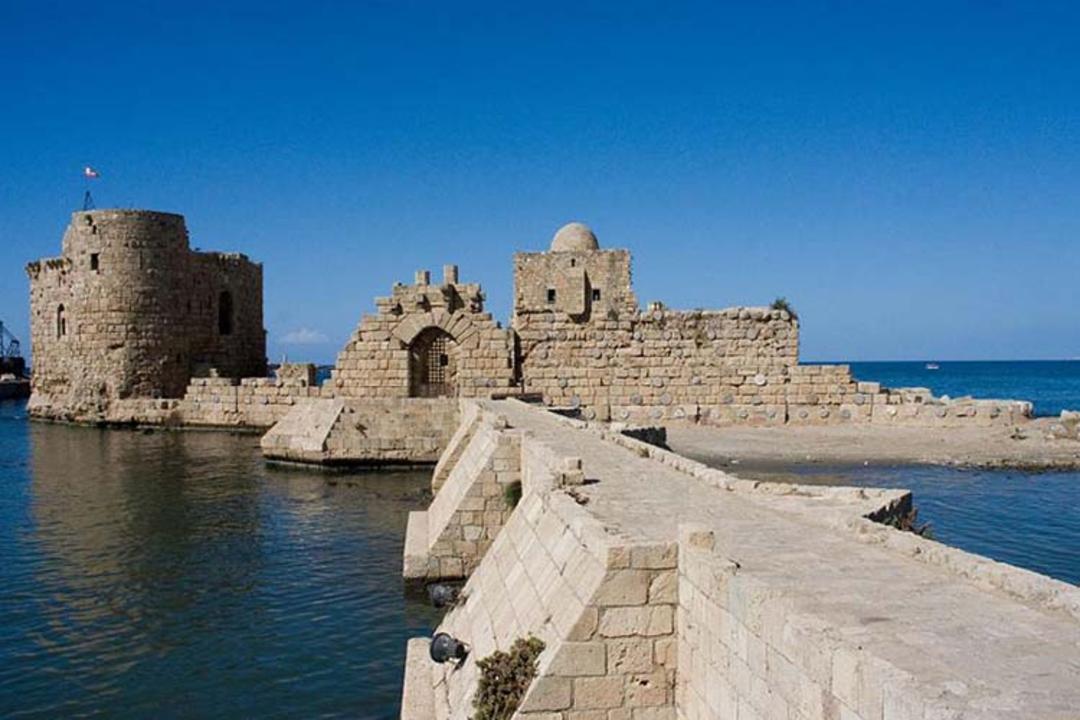 بناهای نمادین در قدیمی‌ترین شهرهای جهان
