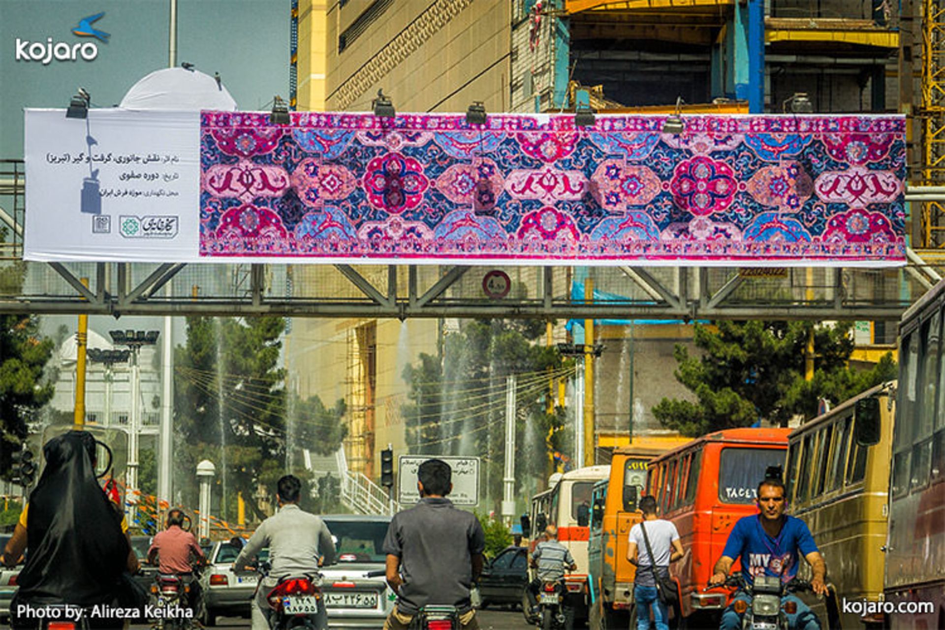 tehran-one-big-art-gallery